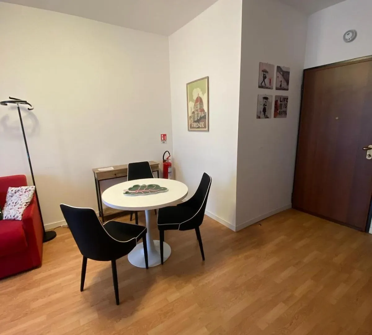 I Host Apartment - Scheiwiller 5 밀라노